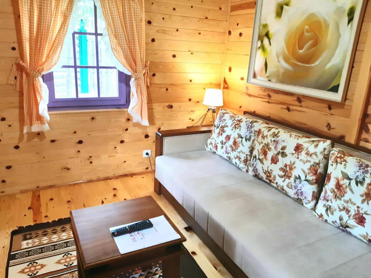 El Paso City Zlatibor: Wild West Treehouse Cottages Exterior photo